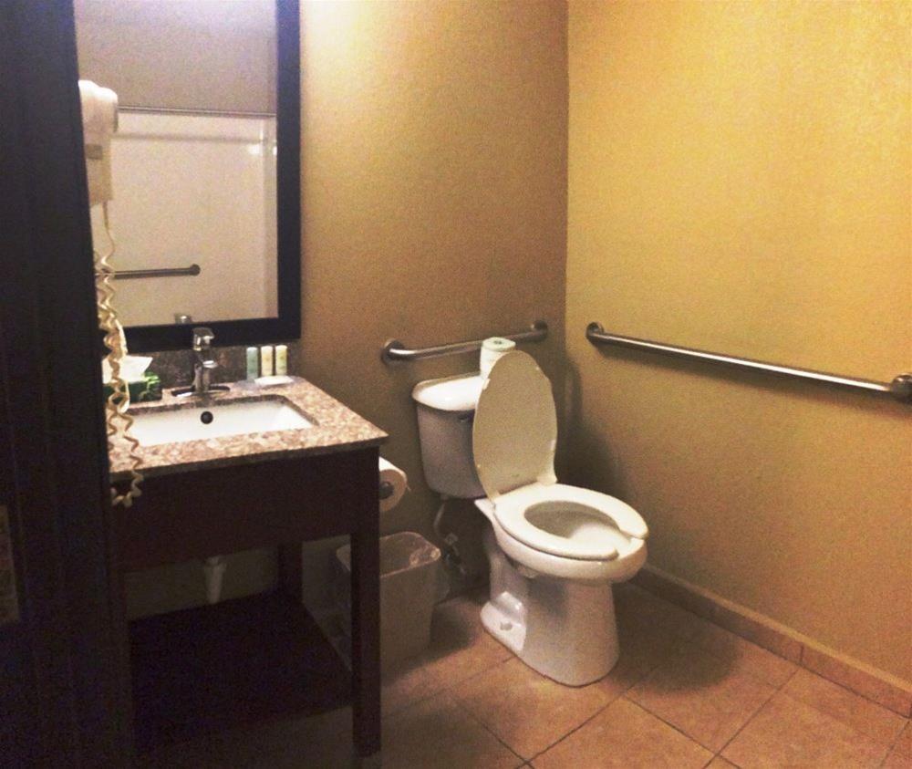 Comfort Inn New River Oak Hill Экстерьер фото