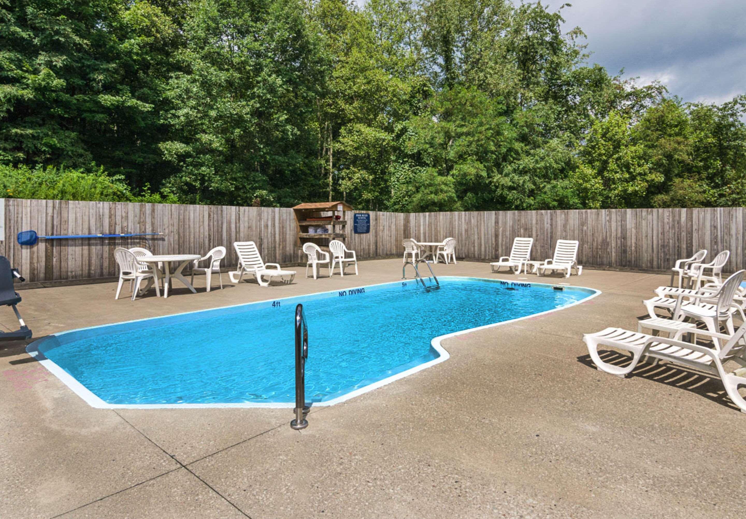 Comfort Inn New River Oak Hill Экстерьер фото