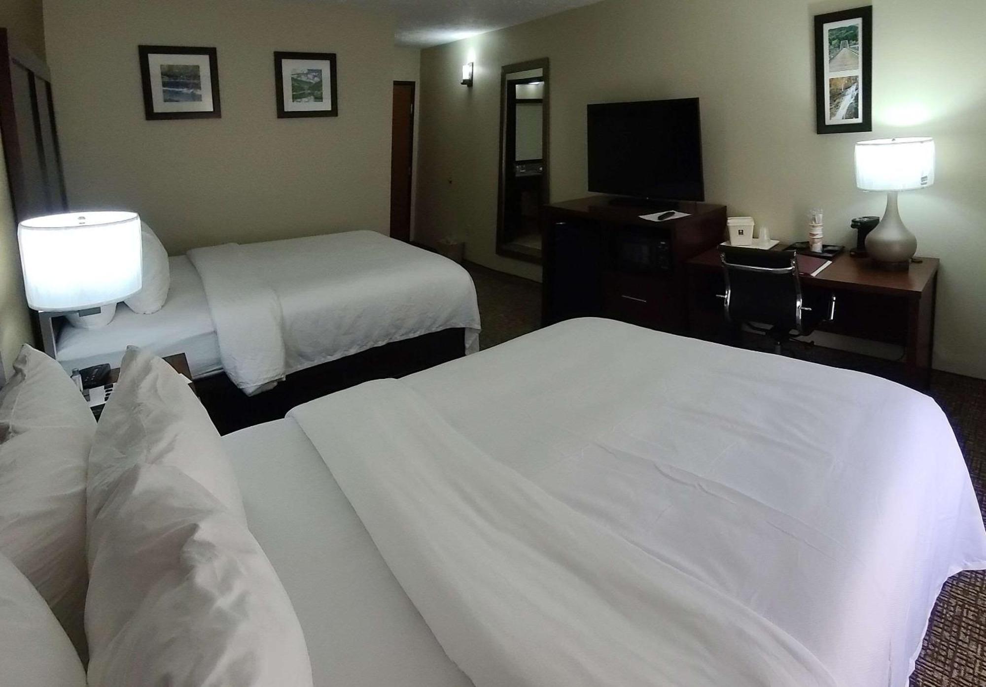 Comfort Inn New River Oak Hill Экстерьер фото