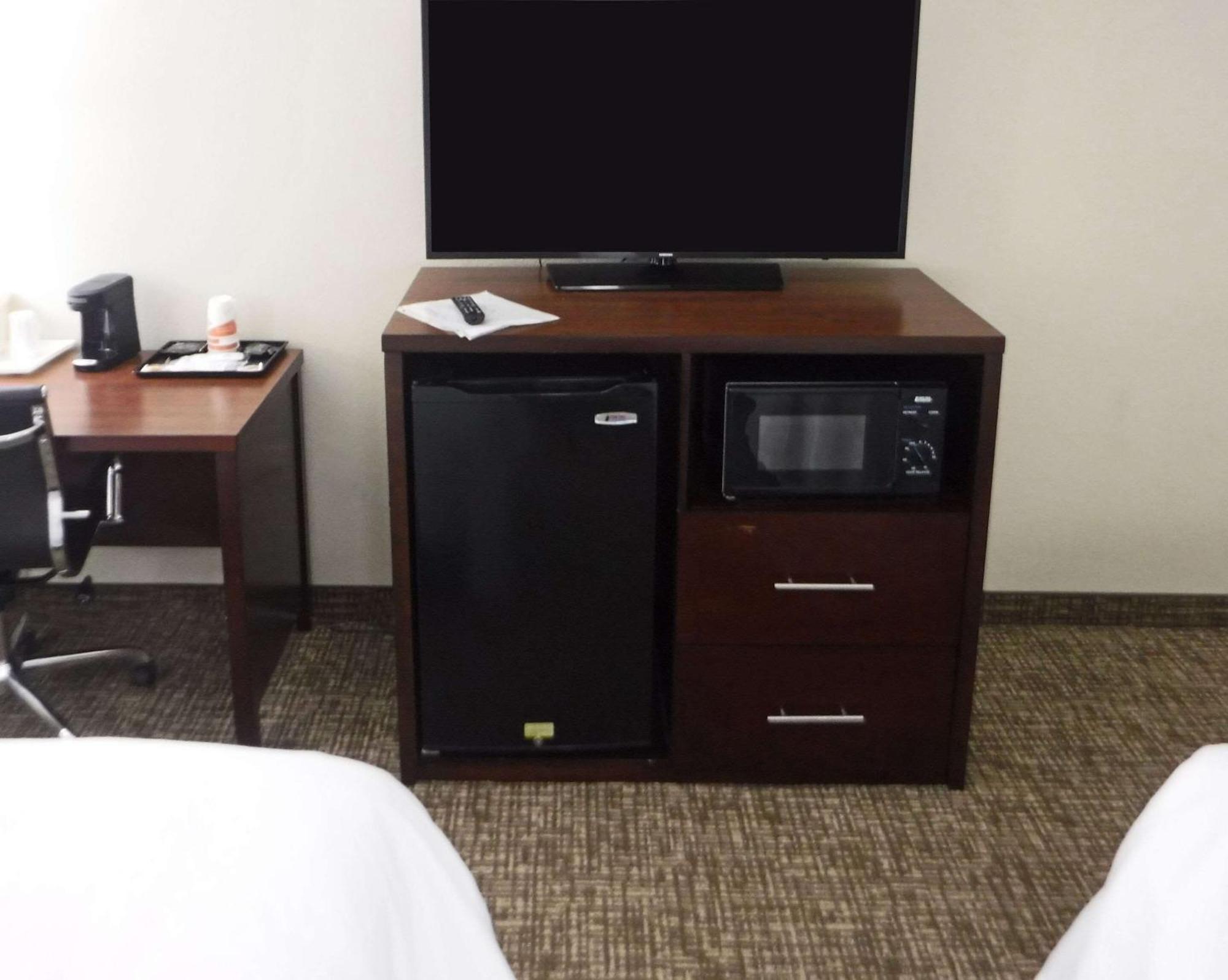 Comfort Inn New River Oak Hill Экстерьер фото