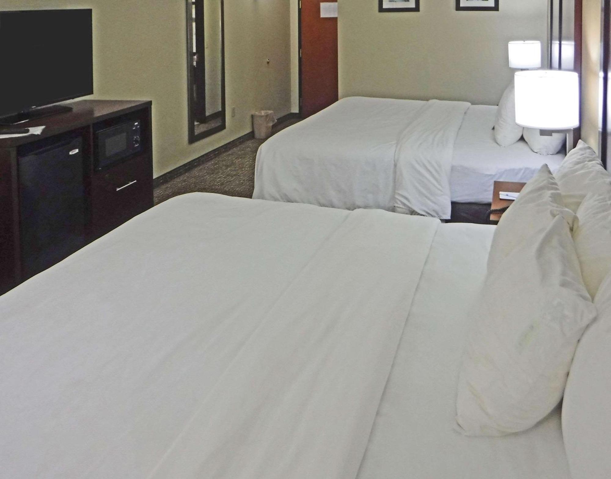 Comfort Inn New River Oak Hill Экстерьер фото