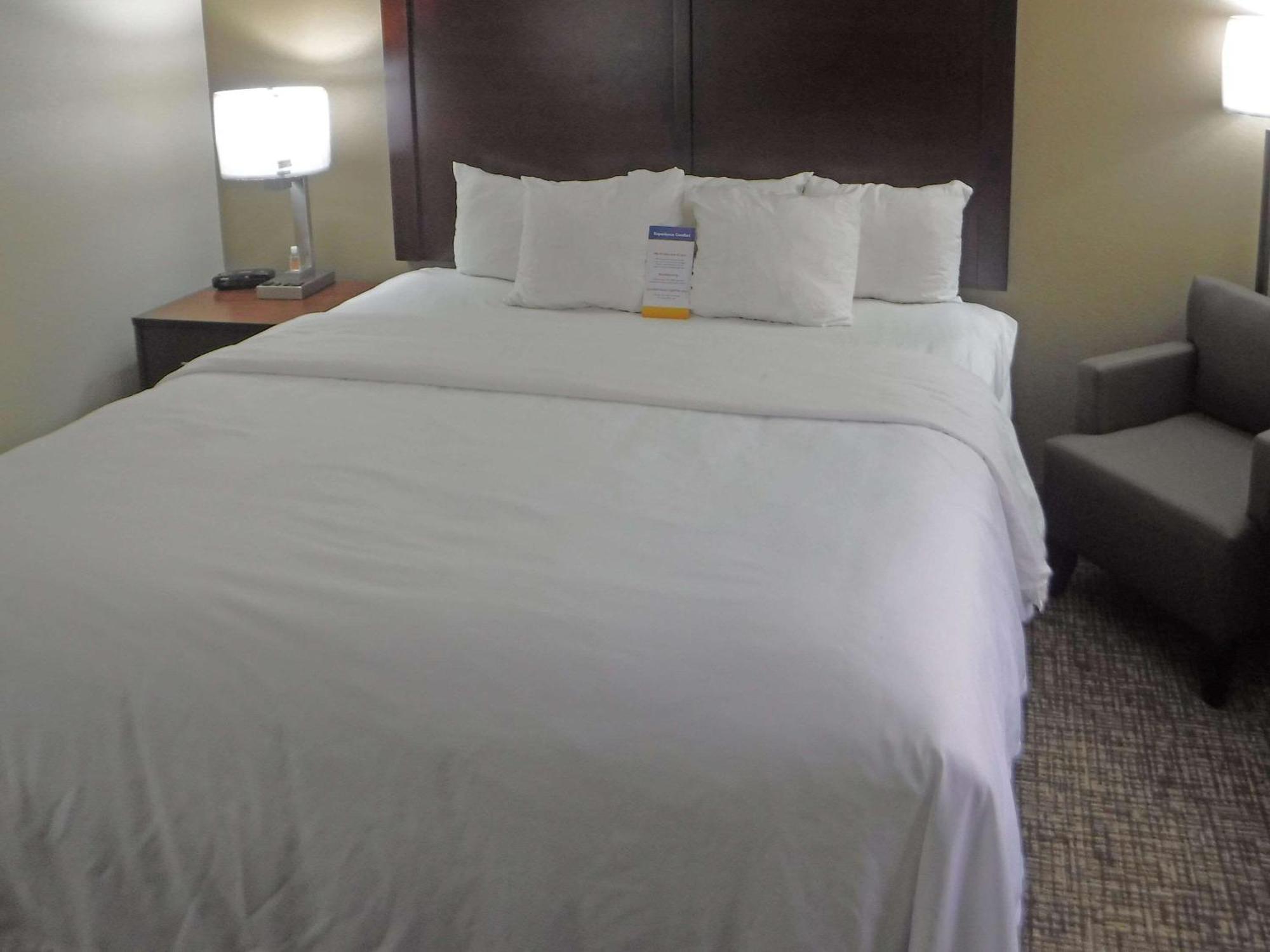 Comfort Inn New River Oak Hill Экстерьер фото