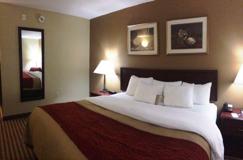 Comfort Inn New River Oak Hill Экстерьер фото