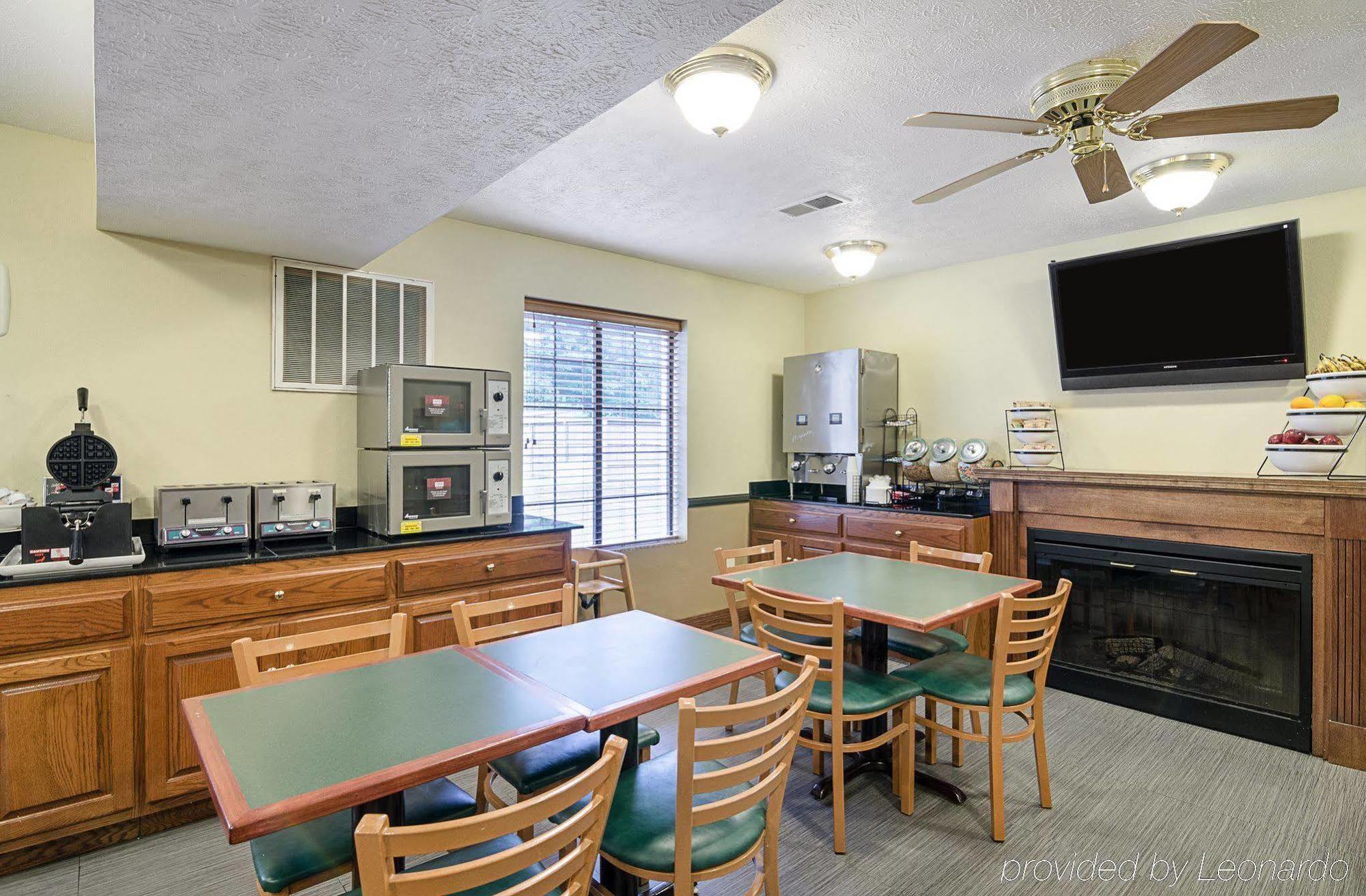Comfort Inn New River Oak Hill Экстерьер фото
