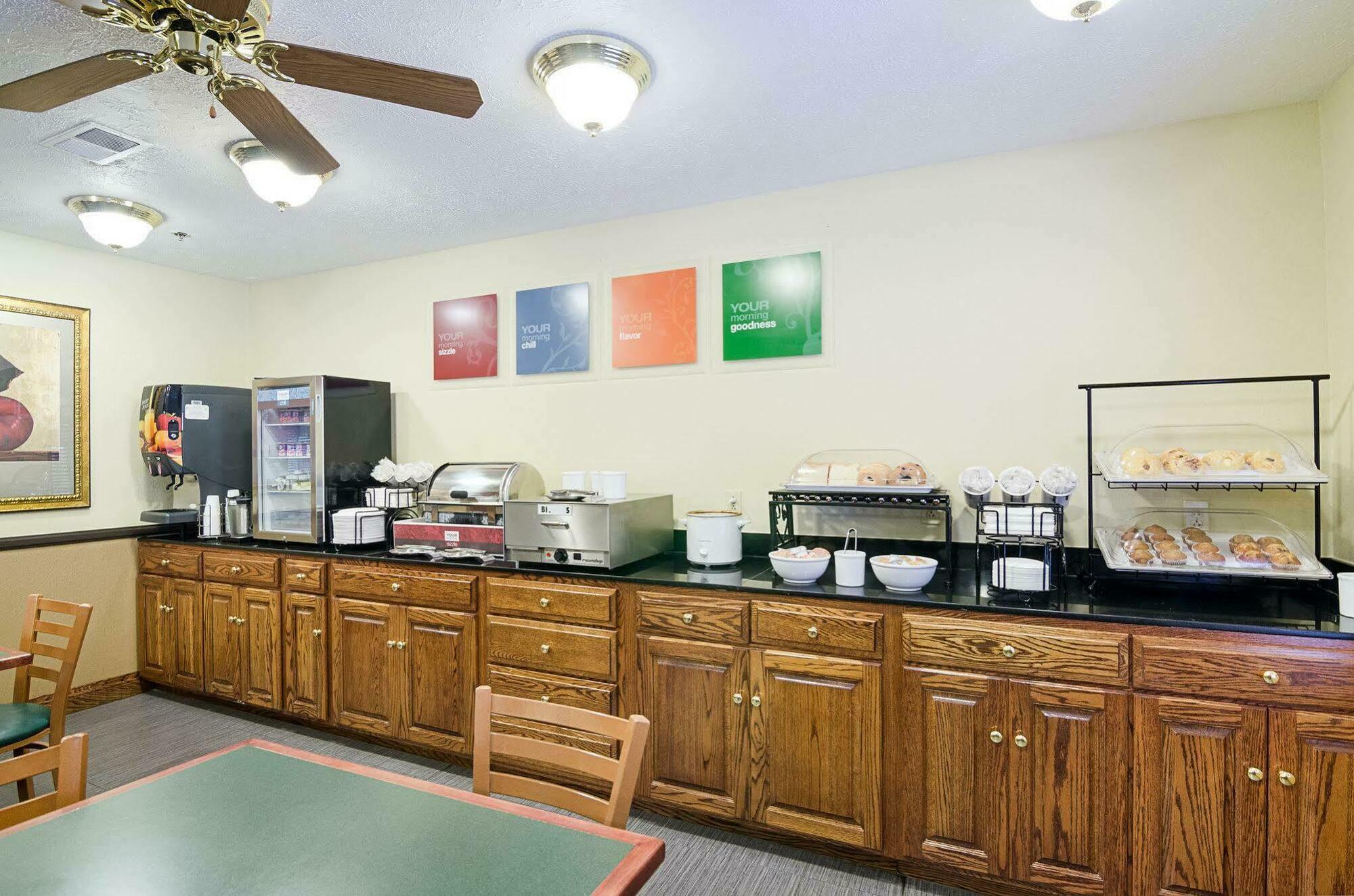 Comfort Inn New River Oak Hill Экстерьер фото